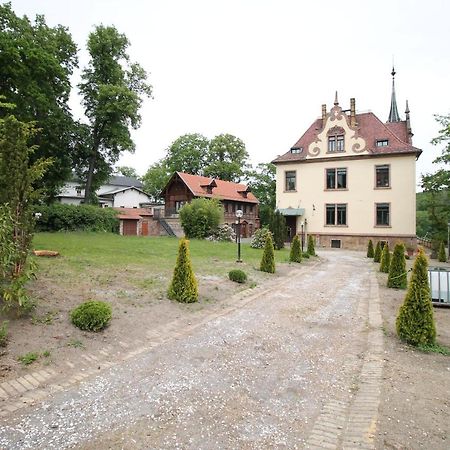 Отель Schloss Gattersburg Гримма Экстерьер фото